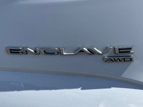 Used 2019 Buick Enclave Premium AWD/4WD image 23