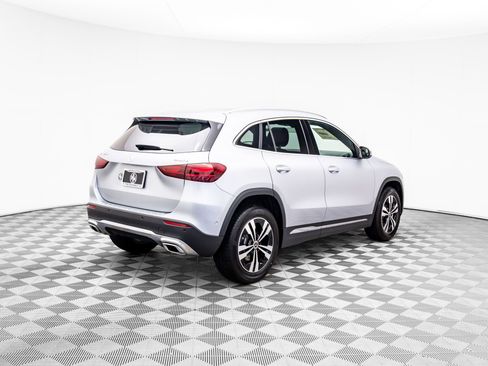 New 2026 Mercedes-Benz GLA 250 4MATIC image 5