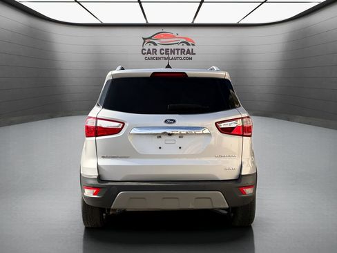 Used 2020 Ford EcoSport Titanium image 4