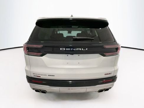 Certified 2025 GMC Acadia Denali w/ Super Cruise Package AWD/4WD image 7