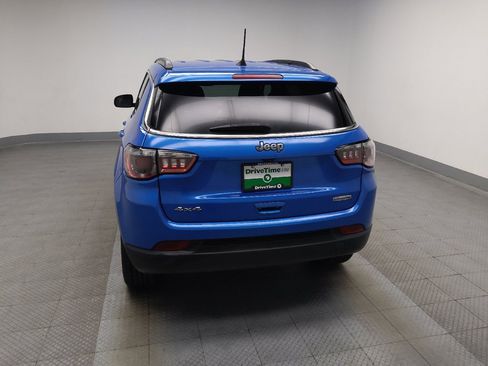 Used 2022 Jeep Compass Latitude AWD/4WD image 6