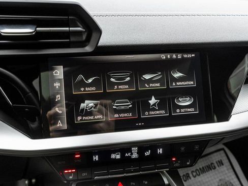 Used 2022 Audi S3 Premium image 9