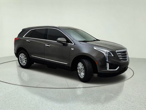 Used 2019 Cadillac XT5 FWD image 5