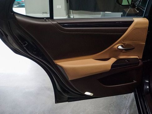 Used 2021 Lexus ES 250 w/ Premium Package image 71