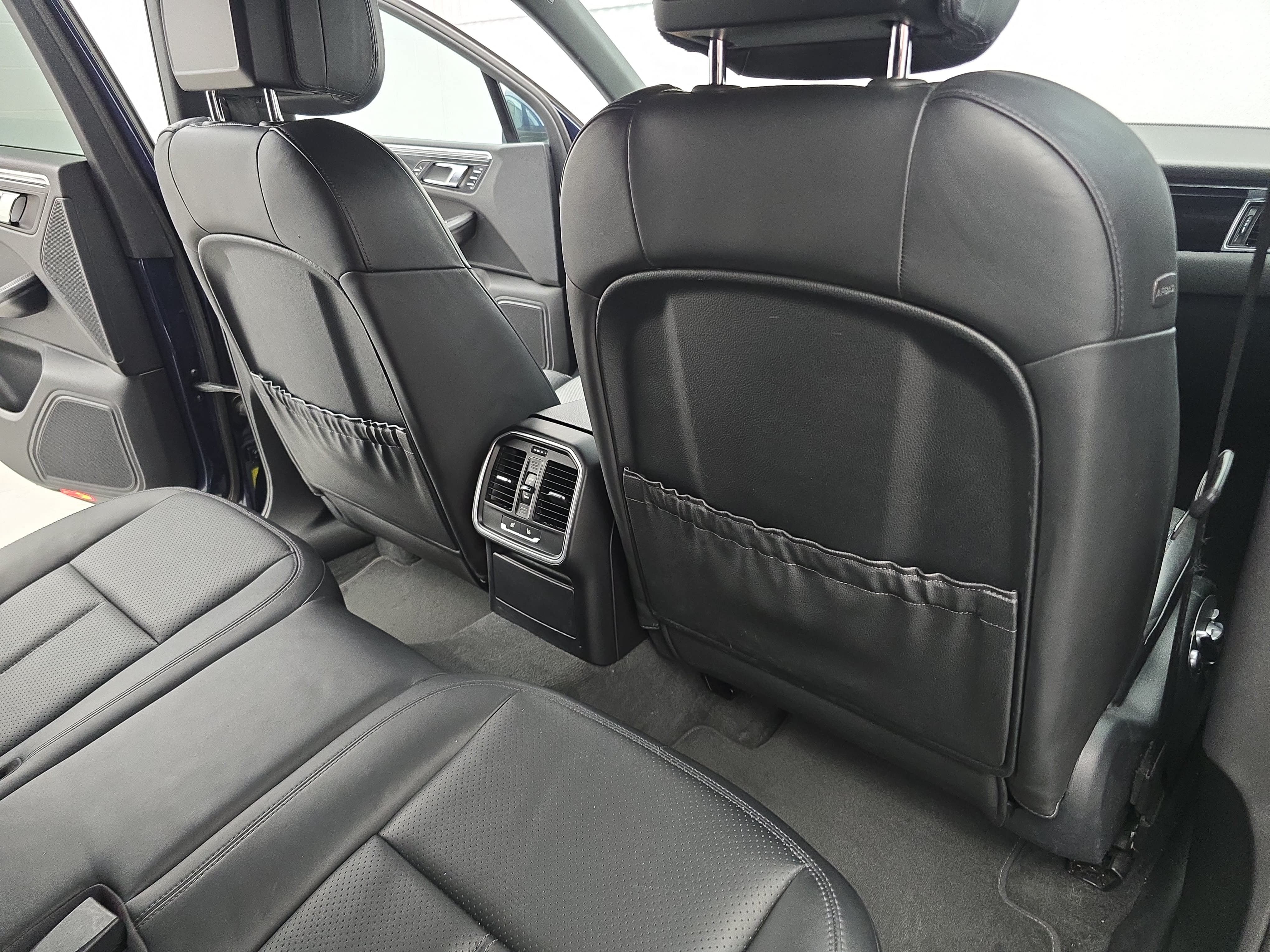 Certified 2016 Porsche Macan S AWD/4WD image 13