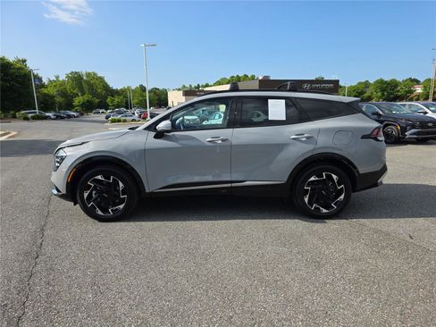 Used 2025 Kia Sportage SX AWD/4WD image 19