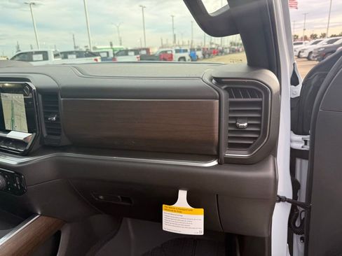 New 2026 Chevrolet Silverado 1500 High Country w/ High Country Premium Package image 45