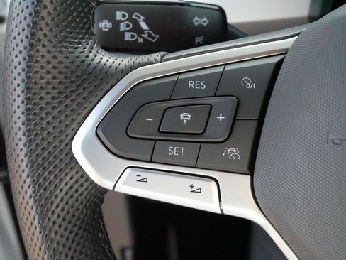 Used 2023 Volkswagen Atlas Cross Sport SEL R-Line image 26