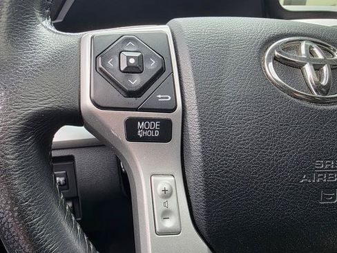 Used 2016 Toyota Tundra Platinum AWD/4WD image 17