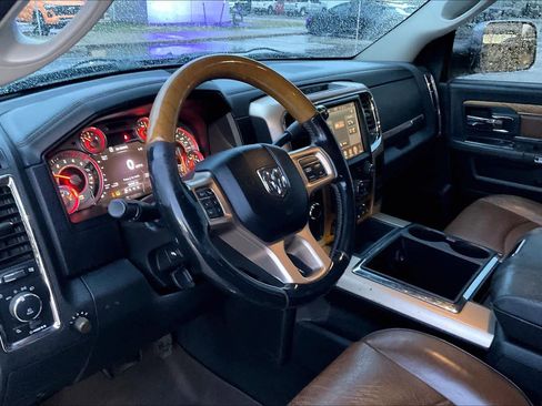 Used 2015 RAM 3500 Laramie Longhorn image 17