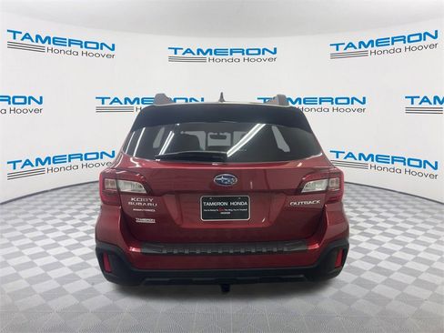 Used 2018 Subaru Outback 2.5i Limited image 4