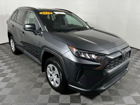 Certified 2020 Toyota RAV4 LE image 3