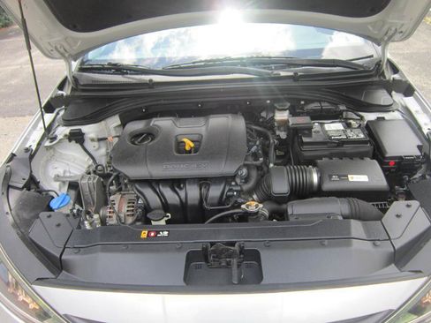 Used 2019 Hyundai Elantra Value Edition w/ Cargo Package FWD image 29