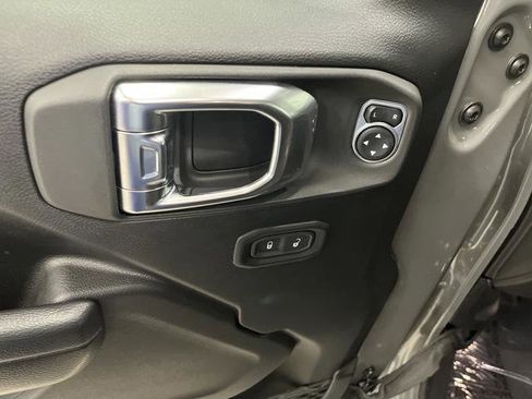 Used 2023 Jeep Wrangler Unlimited w/ 8.4" Radio Group image 26