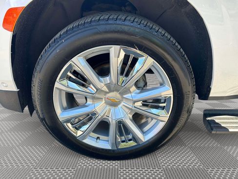 Certified 2023 Chevrolet Suburban High Country w/ Advanced Technology Package image 37