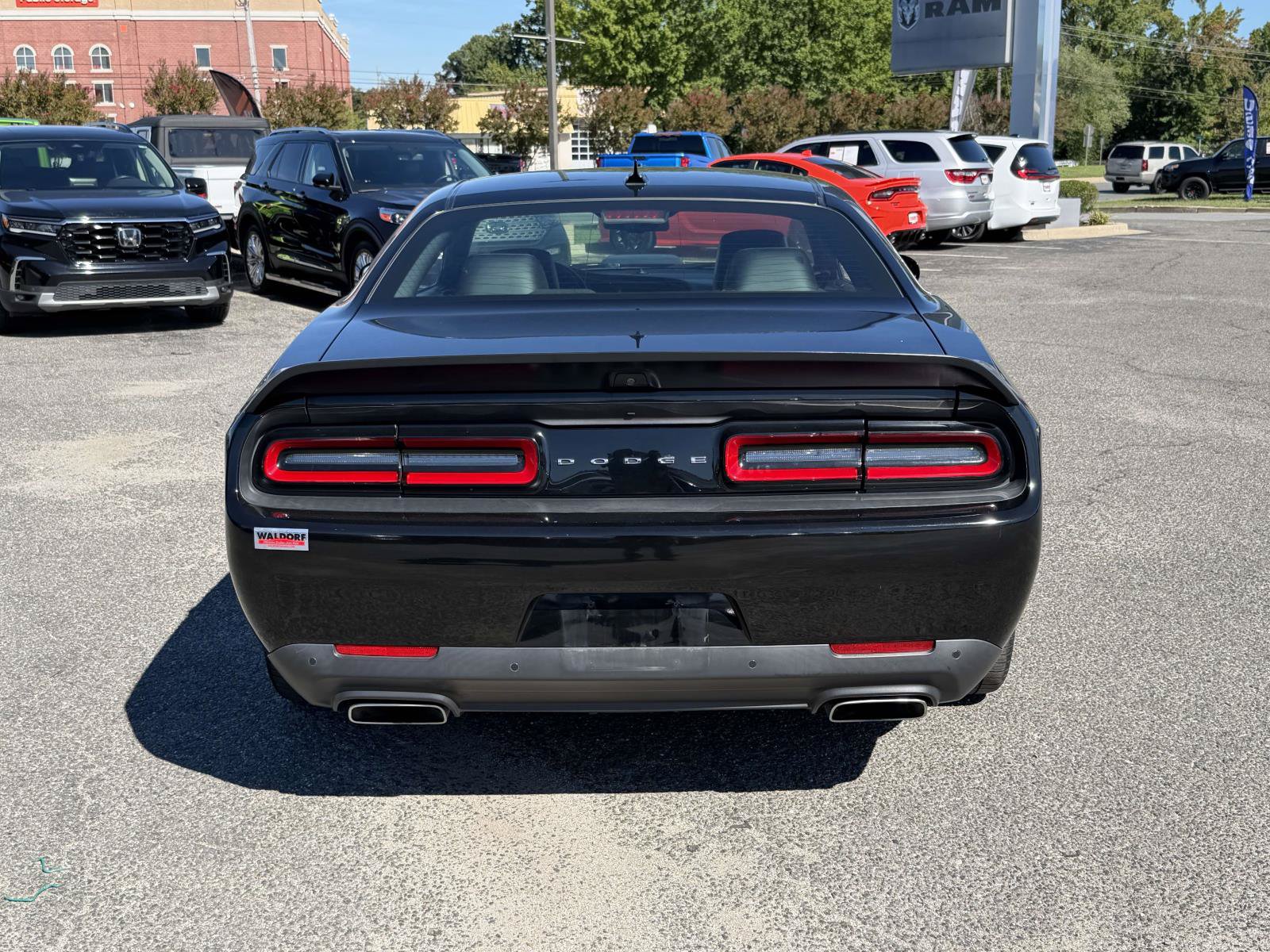 Used 2021 Dodge Challenger R/T Scat Pack RWD image 4