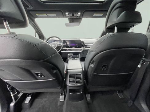 Used 2023 Kia Sportage X-Line w/ X-Line Premium Package AWD/4WD image 16