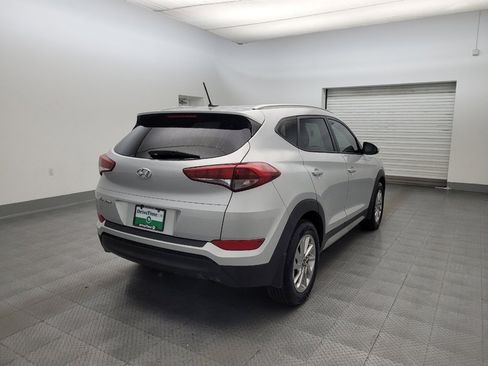 Used 2017 Hyundai Tucson SE FWD image 9