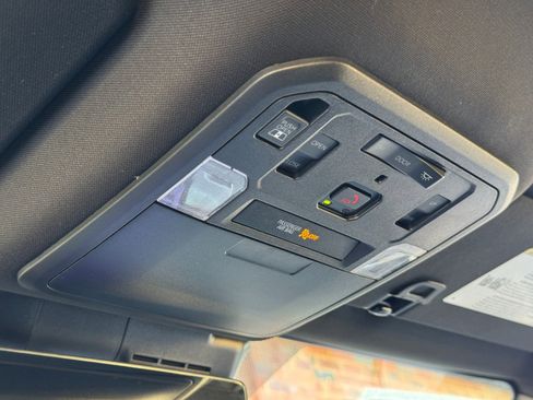 Used 2024 Toyota Tacoma TRD Off-Road w/ TRD Off Road Premium Package AWD/4WD image 33