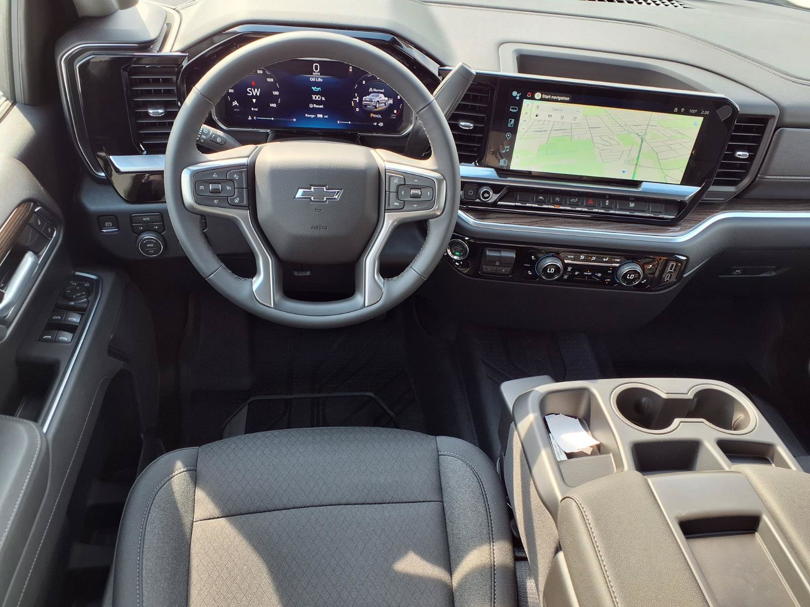 New 2026 Chevrolet Silverado 1500 RST w/ LPO, Liner Protection Package AWD/4WD image 4