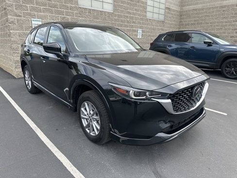 Used 2025 MAZDA CX-5 AWD 2.5 S w/ Select Package image 3