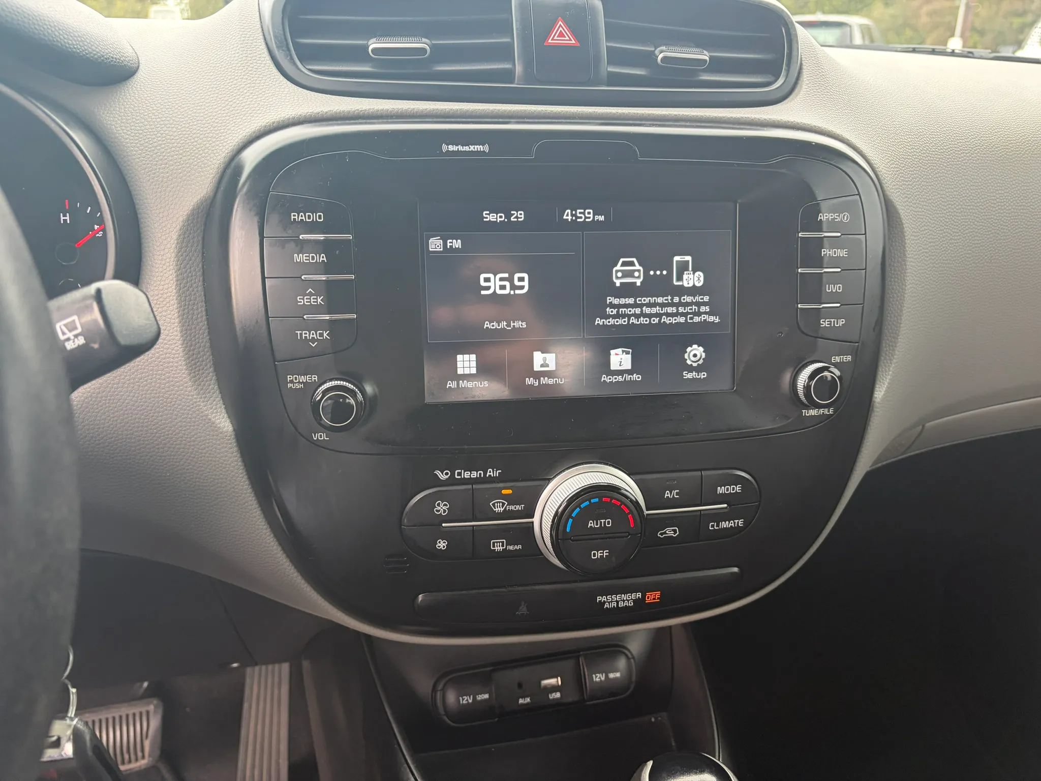 Used 2018 Kia Soul w/ Convenience Package FWD image 14