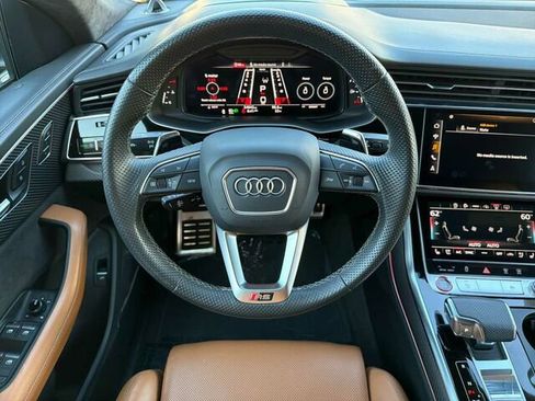 Used 2022 Audi RS Q8 4.0T 4D Sport Utility image 18