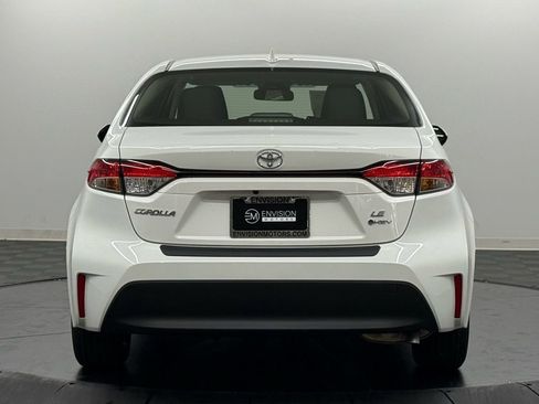 Certified 2026 Toyota Corolla LE image 8