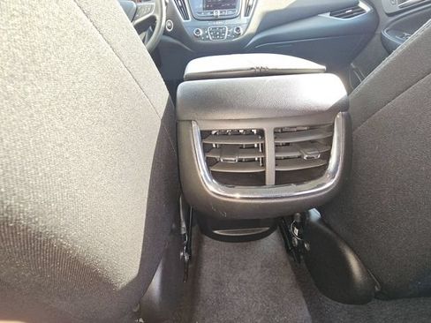 Used 2025 Chevrolet Malibu LT FWD image 24