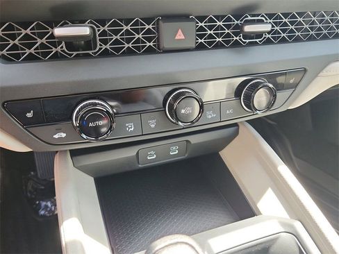 New 2025 Honda Accord SE image 23
