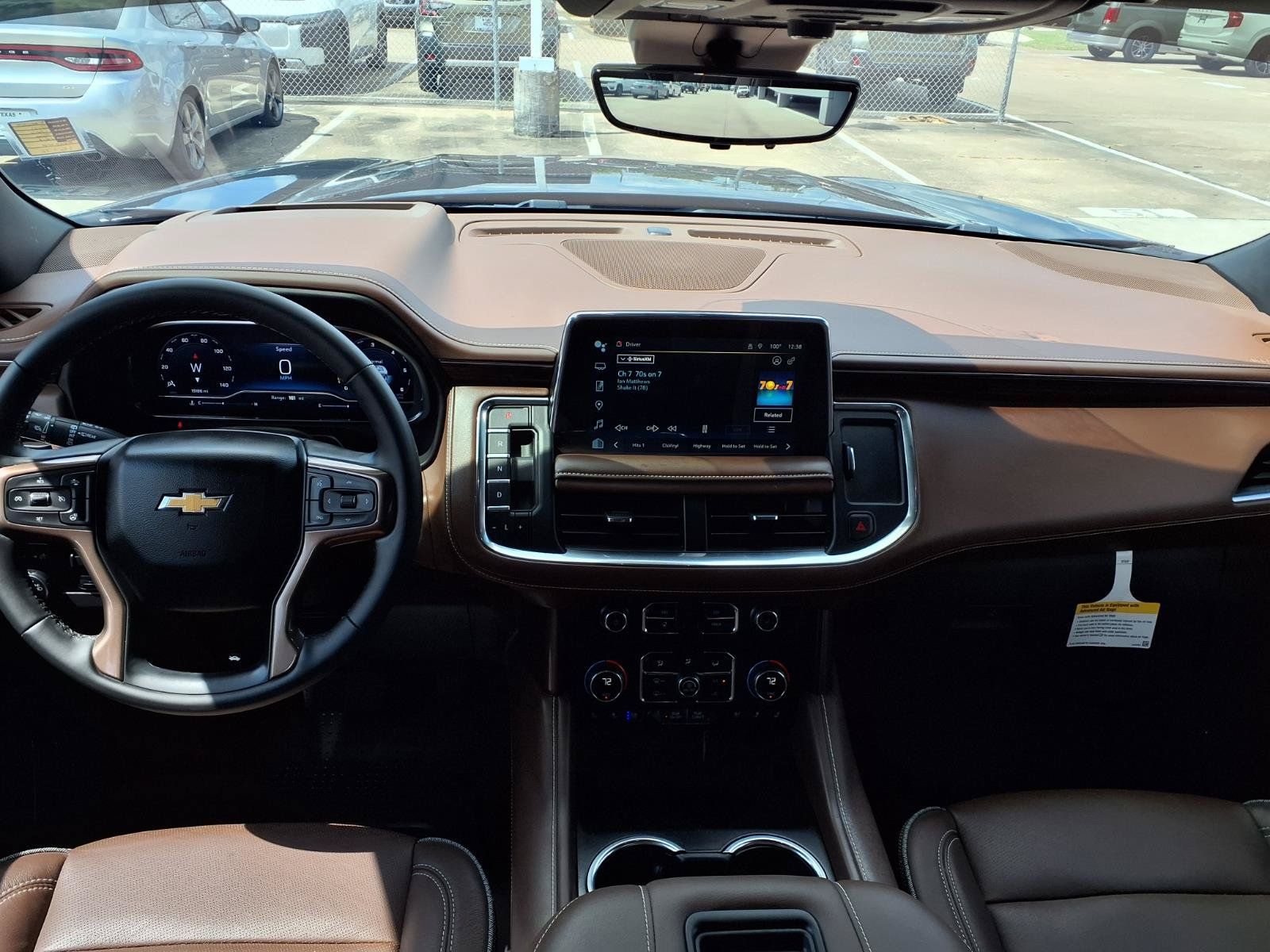 Used 2024 Chevrolet Tahoe High Country RWD image 5