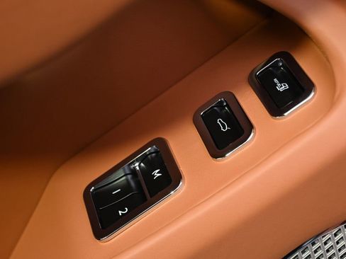 New 2026 Bentley Flying Spur Plug-In Hybrid AWD/4WD image 26