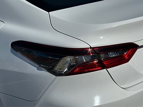 Used 2023 Toyota Camry LE image 27