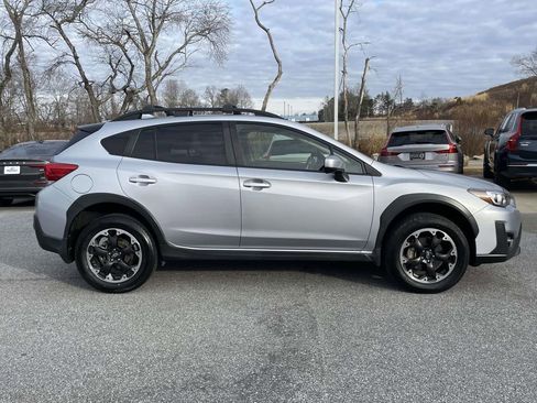 Certified 2022 Subaru Crosstrek 2.0i Premium w/ Moonroof Package image 31