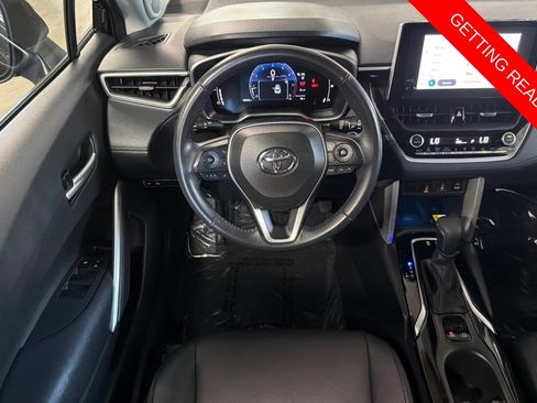 Certified 2023 Toyota Corolla Cross XLE w/ Convenience Package FWD image 16