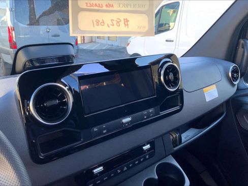 New 2026 Mercedes-Benz Sprinter 2500 image 22