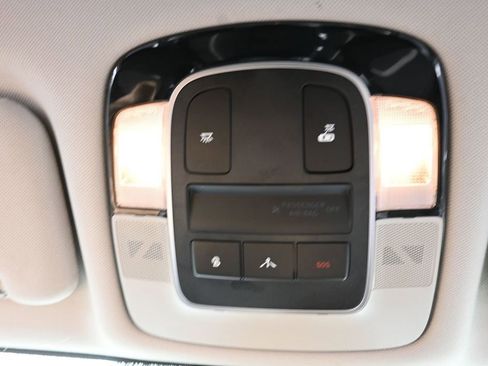 Used 2022 Hyundai Sonata Blue FWD image 26
