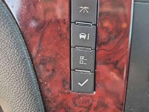 Used 2007 Cadillac Escalade AWD image 10