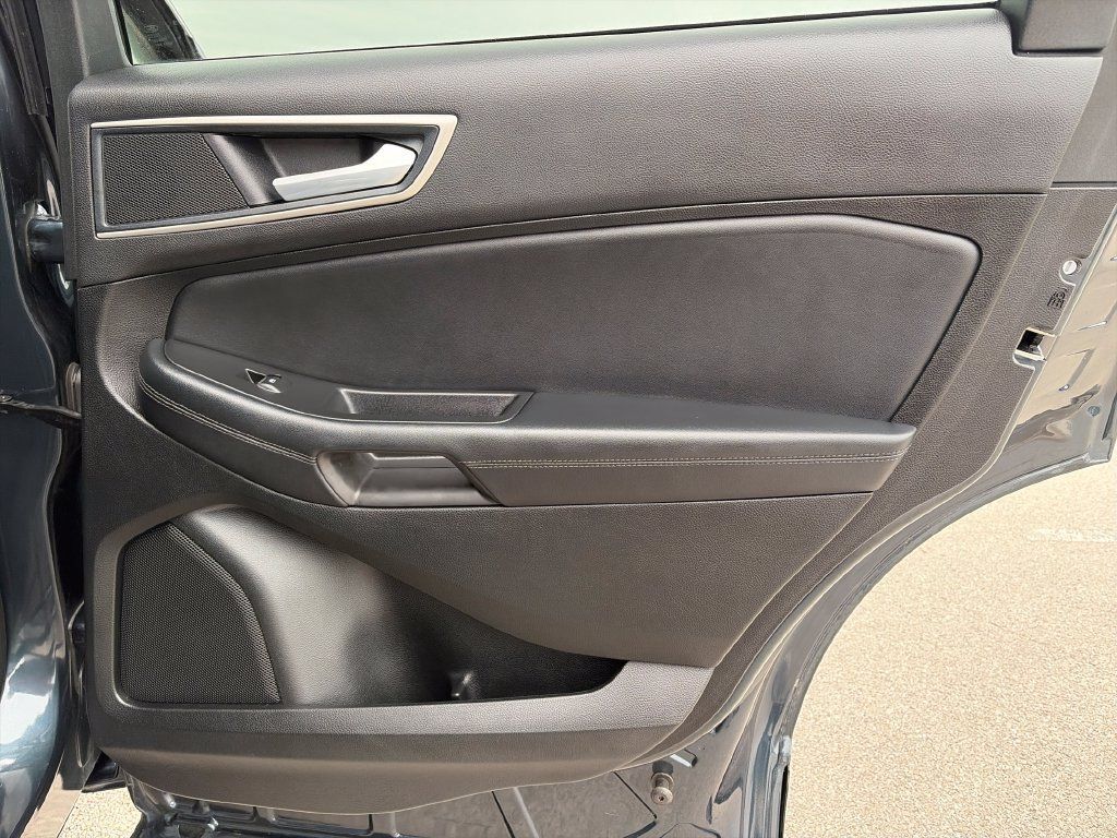 Used 2024 Ford Edge SEL w/ Convenience Package AWD/4WD image 31