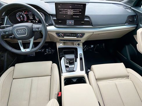 Used 2025 Audi Q5 2.0T Premium Plus image 16