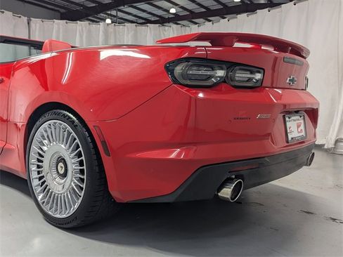 Used 2020 Chevrolet Camaro SS image 28
