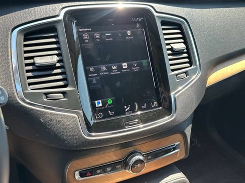 Certified 2022 Volvo XC90 T6 Momentum w/ Climate Package AWD/4WD image 26
