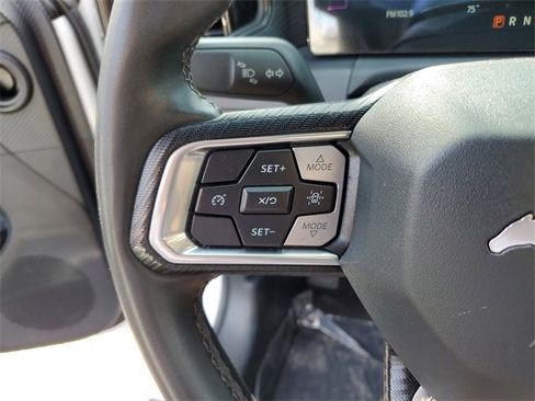 Used 2024 Ford Mustang Convertible image 20