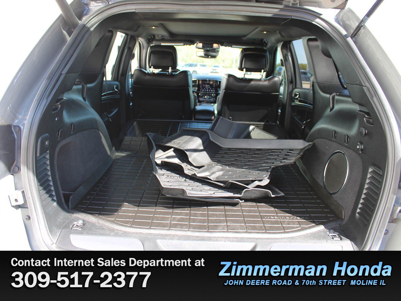 Used 2021 Jeep Grand Cherokee Trailhawk w/ Trailhawk Luxury Group AWD/4WD image 7