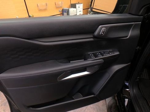 New 2025 Ford Ranger XLT w/ Equipment Group 301A High image 12