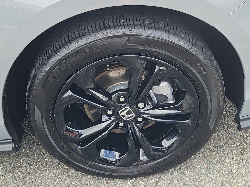 Used 2025 Honda Accord SE image 10