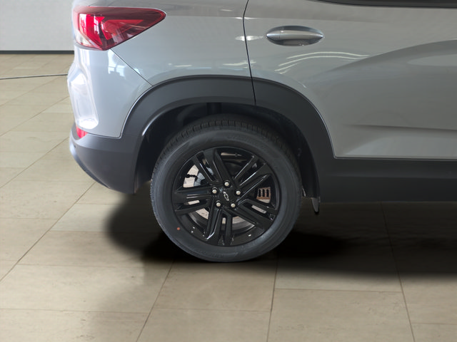 New 2026 Chevrolet TrailBlazer LT w/ Convenience Package FWD image 30