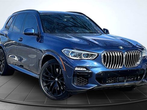 Used 2019 BMW X5 xDrive40i w/ M Sport Package image 3