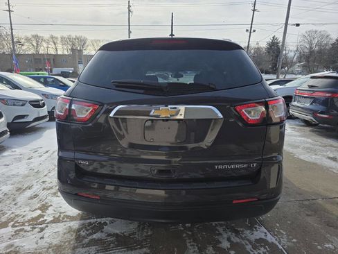 Used 2016 Chevrolet Traverse LT image 6