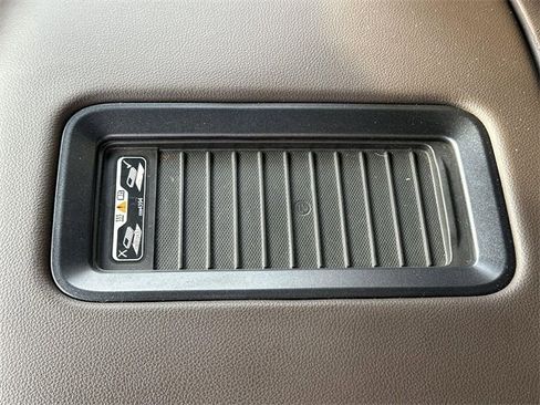 Used 2018 GMC Sierra 1500 SLT image 37